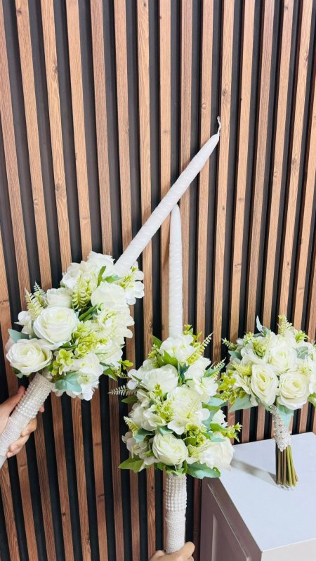 مسكة مع شمع